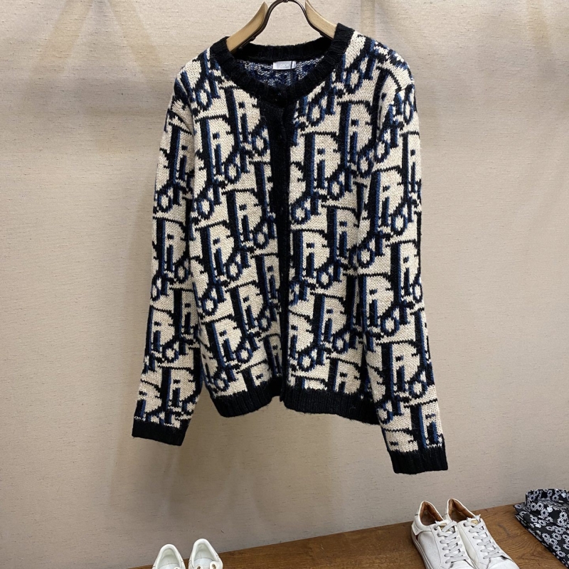 chr1st1an D10r sweaters